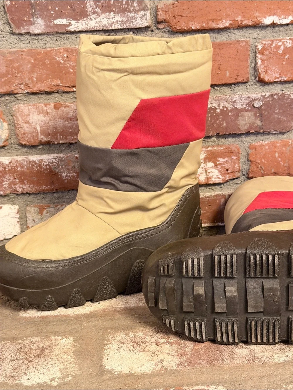 Vintage 1980s ProWings Moon Boots Snow Boots